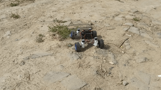 自适应四轮底盘制作、自适应四轮底盘车、自适应底盘、四轮机器人底盘、四轮小车底盘、小车、机器人小车、越野小车、越障小车、差速底盘小车、Arduino Uno、机器人小车设计、四驱底盘、样机方案